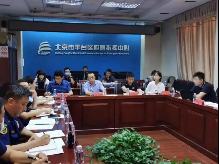 �ƶ����ſƼ������������ƽ�ҽԺ�ʹ�����ҵ�ۺ���Ӧ����ϵ��������