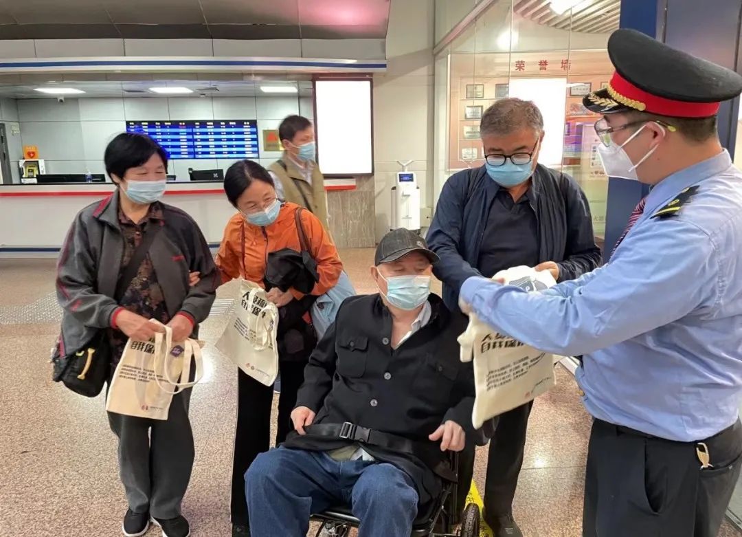 国际减灾日 | “早预警、早行动” ,云顶集团科技积极开展系列宁静宣传运动 国际减灾日 | “早预警、早行动” ,云顶集团科技积极开展系列宁静宣传运动
